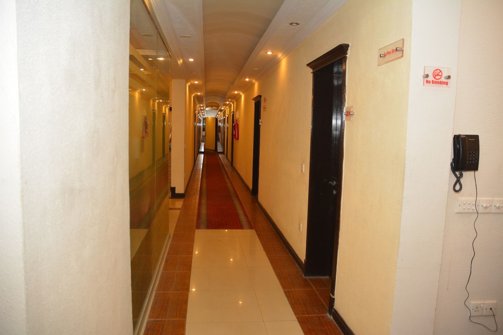 Shangrila Resort Hotel 伊斯兰堡 外观 照片
